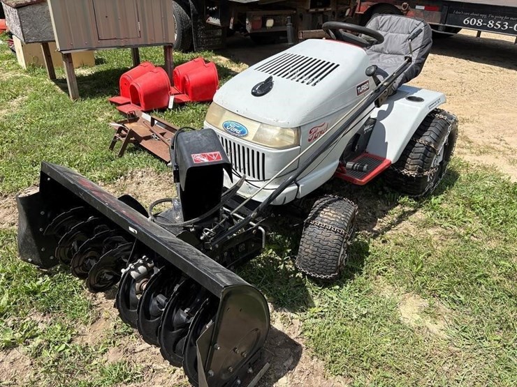 ford-tractor-image-3