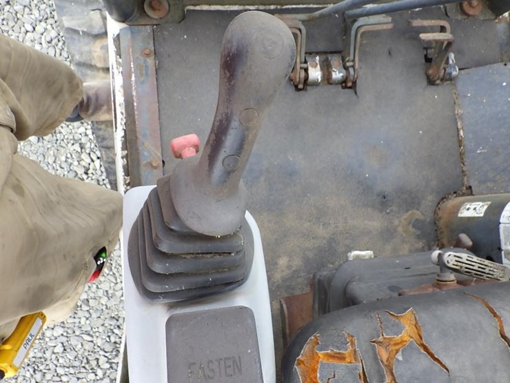 bobcat-331-image-29