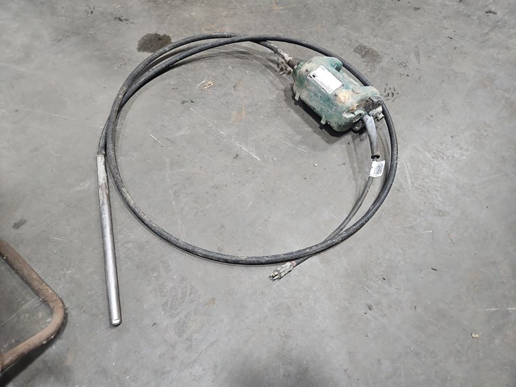 wacker-electric-concrete-vibrator-image-2