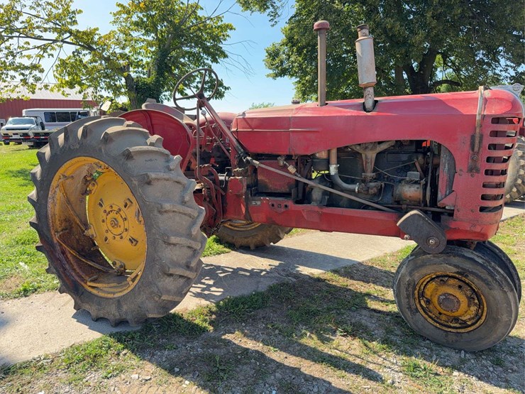 massey-harris-444-image-28