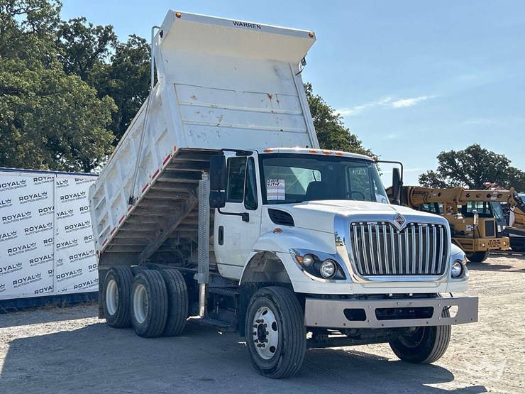 2015-international-workstar-7400-image-4