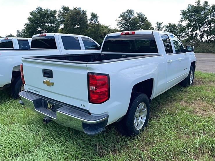 2019-chevy-silverado-pickup-truck-vn:172394-4x4-image-3
