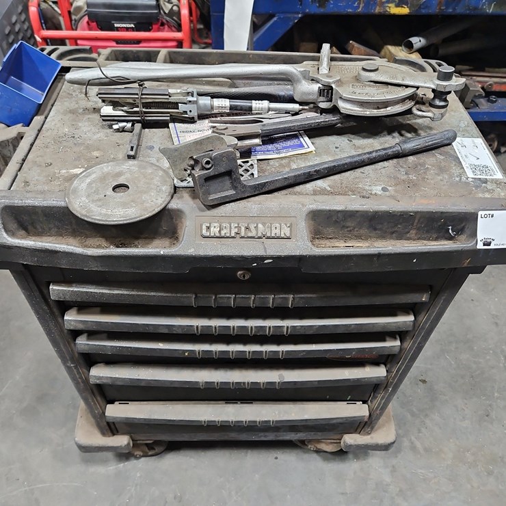 CRAFTSMAN ROLLING TOOL CHEST WITH CONTENTS