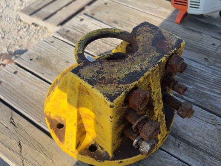 john-deere-338-image-2