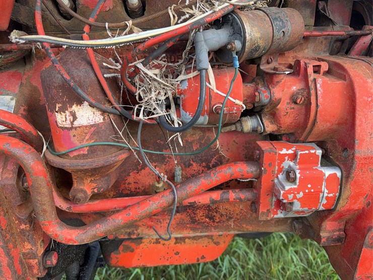 farmall-340-row-crop-image-24