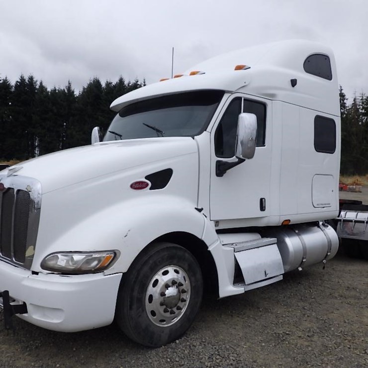 2009 PETERBILT 387