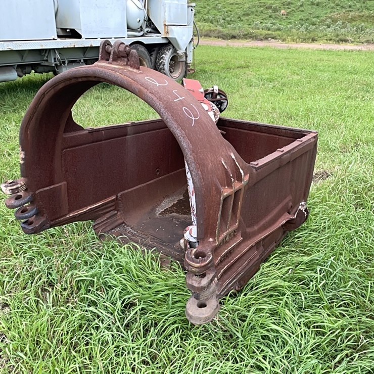 HENDRIX 2 1/4 CUBIC YARD HS DRAG LINE BUCKET CRANE ACCESSORY SN:46176