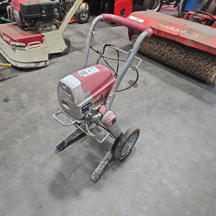 TITAN 295XL AIRLESS PAINT SPRAYER