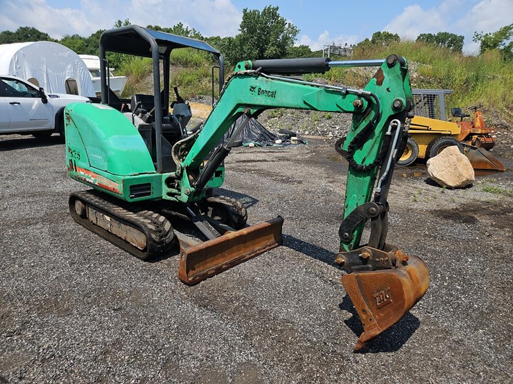 2011-bobcat-325g-image-7