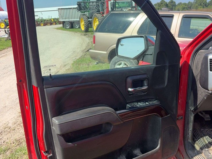 2014-gmc-sierra-1500-image-17