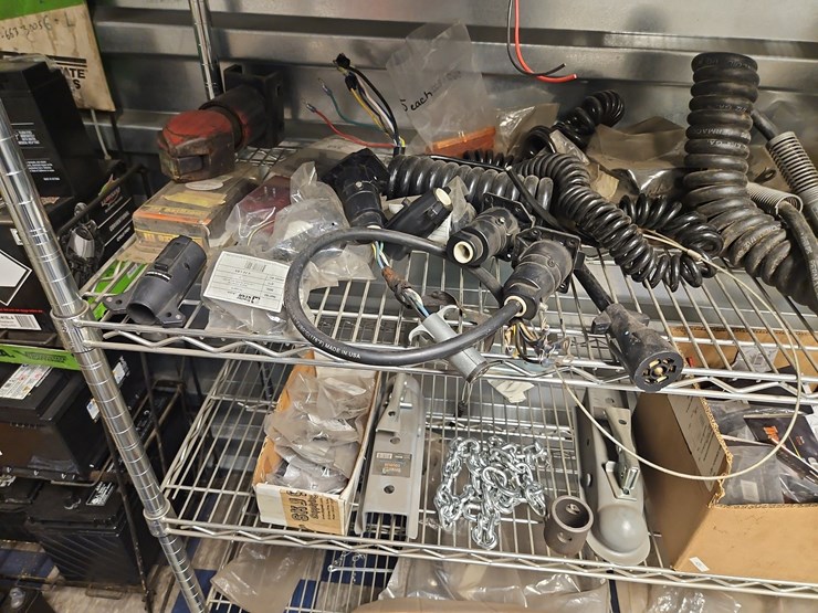 rolling-shelf-with-contents-image-6