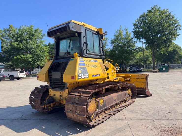 2022-komatsu-d51pxi-24-image-2
