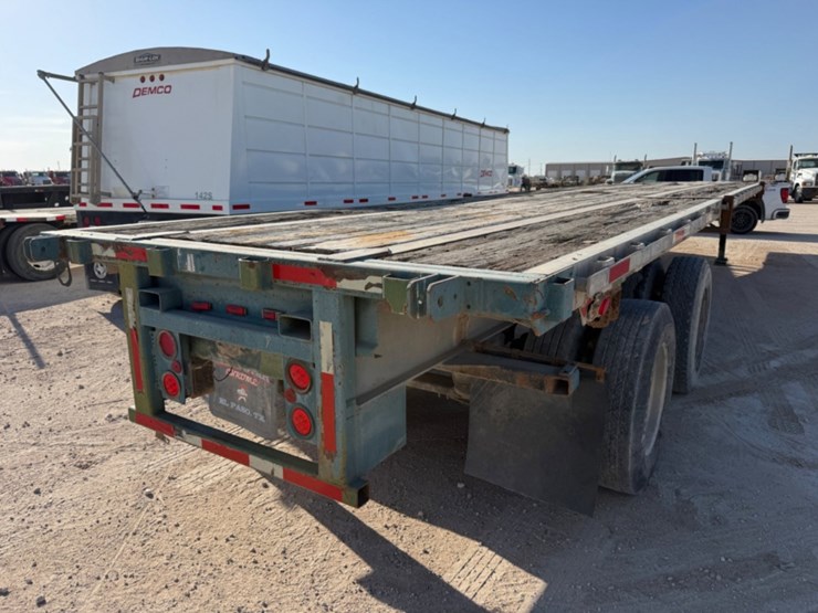1993-fruehauf-flatbed-image-4