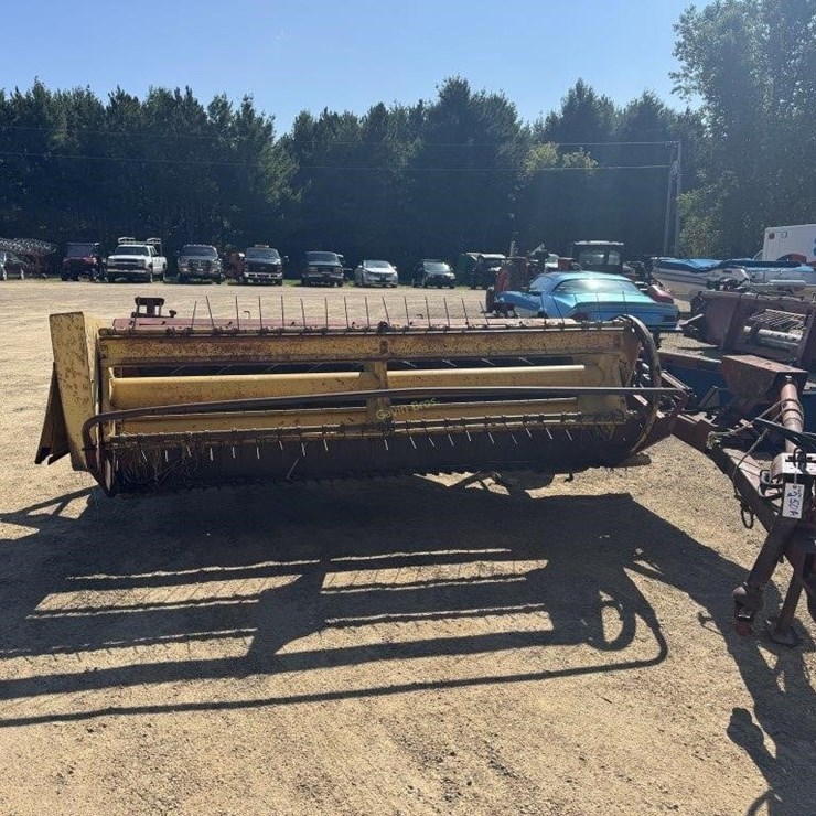 NEW HOLLAND 479