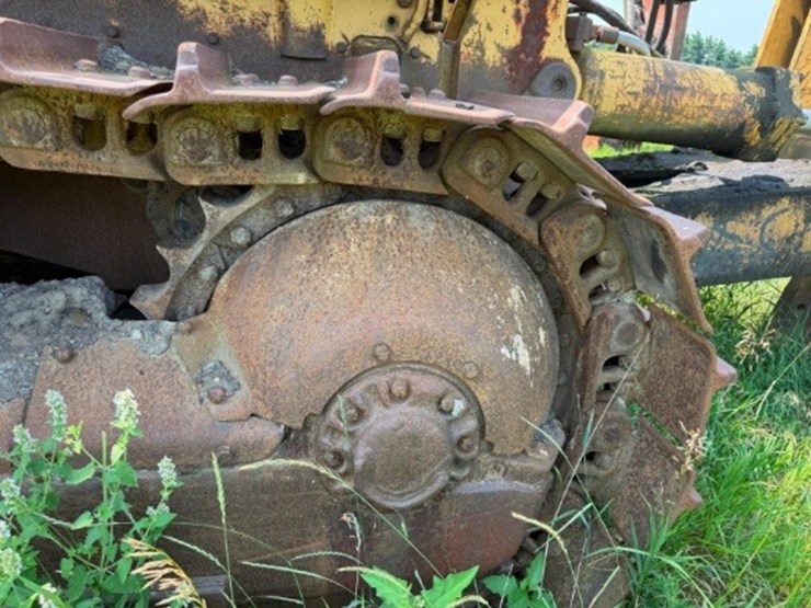 caterpillar-d9h-image-12