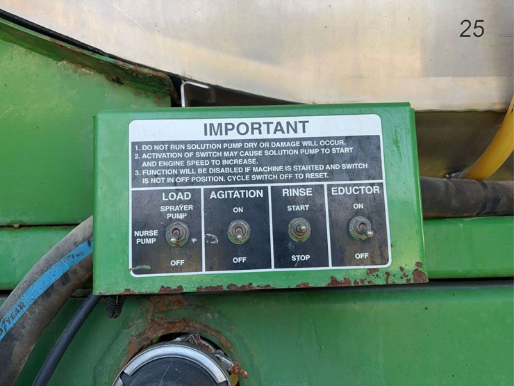 2005-john-deere-4920-image-30