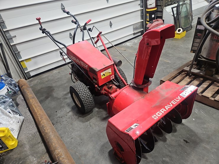 gravely-walk-behind-power-unit-image-2