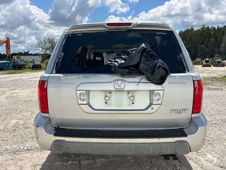 2004-honda-pilot-image-27