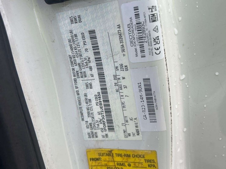 2018-ford-f350-image-5