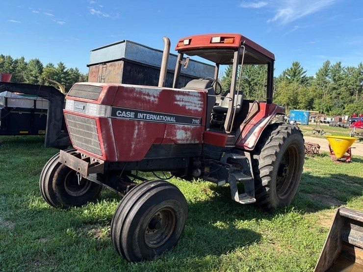 case-ih-7110-image-2