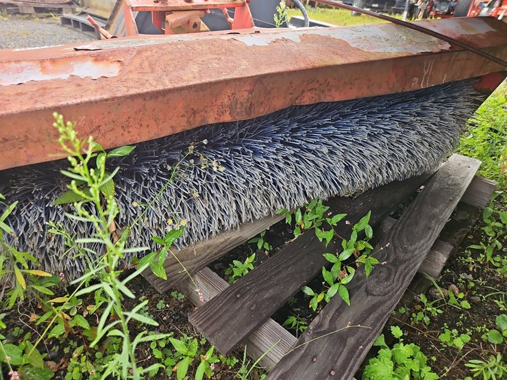gravely-48"-broom-attachment-image-3