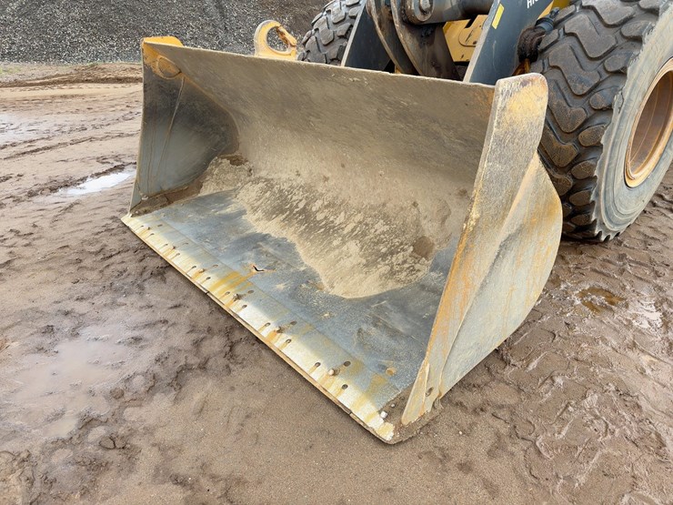 2009-deere-544k-image-9