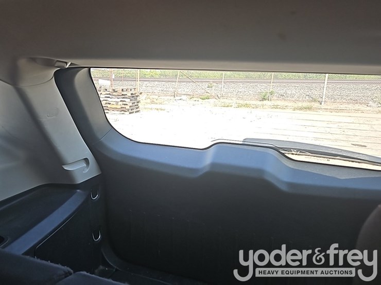 2016-chevrolet-equinox-image-26