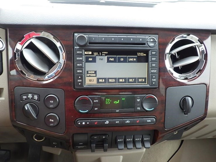 2008-ford-f350-image-33