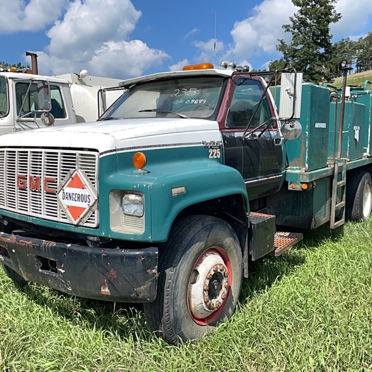 GMC FUEL/LUBE TRUCK VN:1GDM7H1J9LJ605874