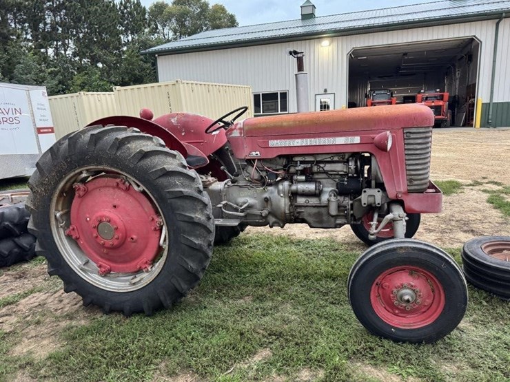 massey-ferguson-65-image-5