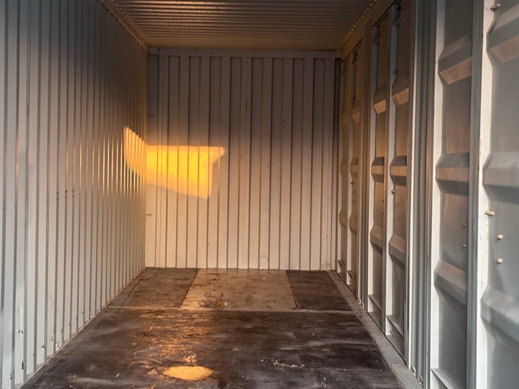 #1238-•-40ft-container-image-4