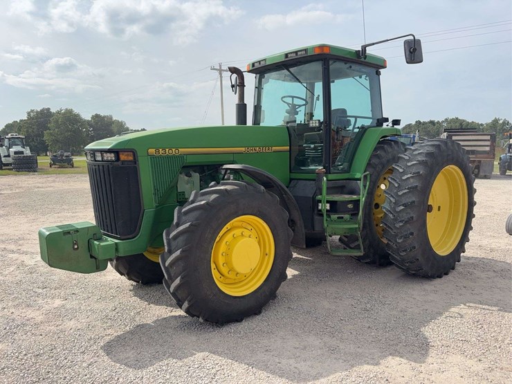 1995-john-deere-8300-image-1