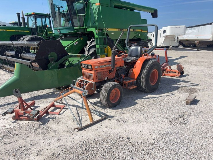 kubota-b8200-image-1