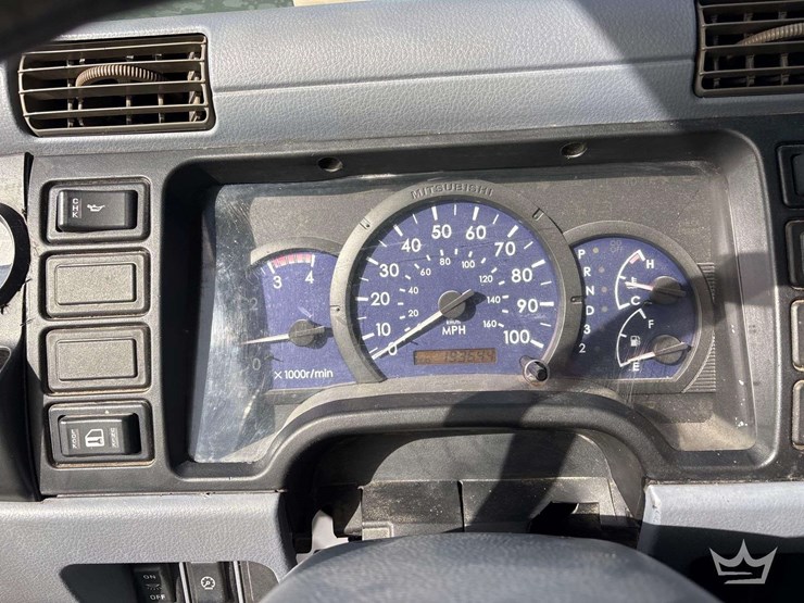 2007-mitsubishi-fuso-fe85d-image-16