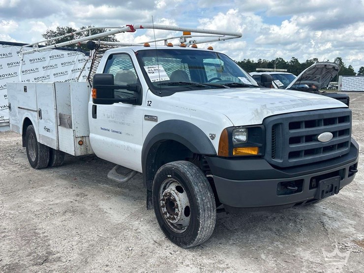 2006-ford-f450-image-2
