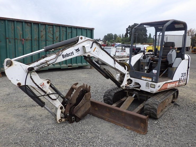 bobcat-331-image-1