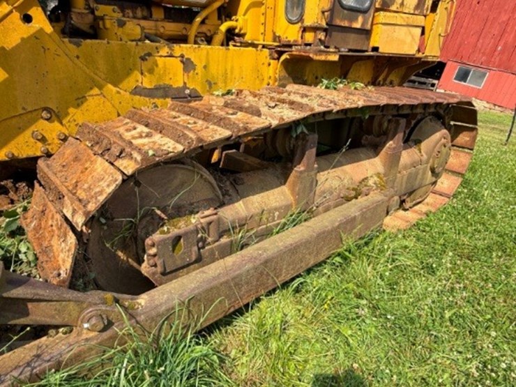caterpillar-d6c-image-8