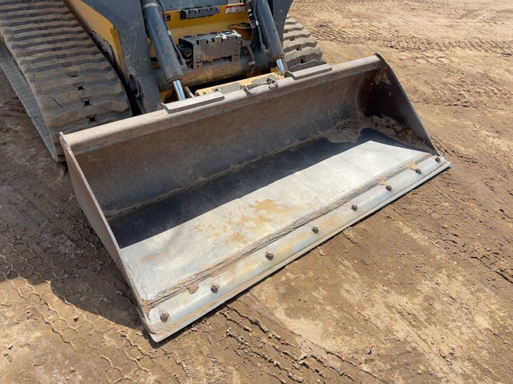 2023-deere-333g-image-8