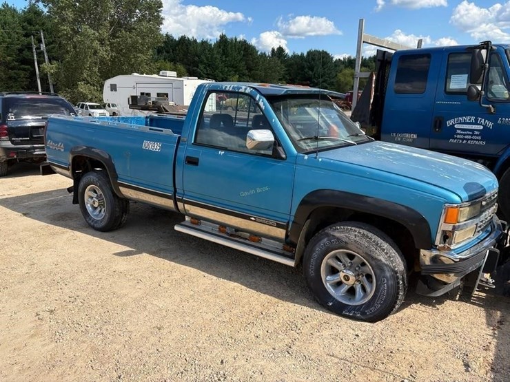 1992-chevrolet-silverado-3500-image-4