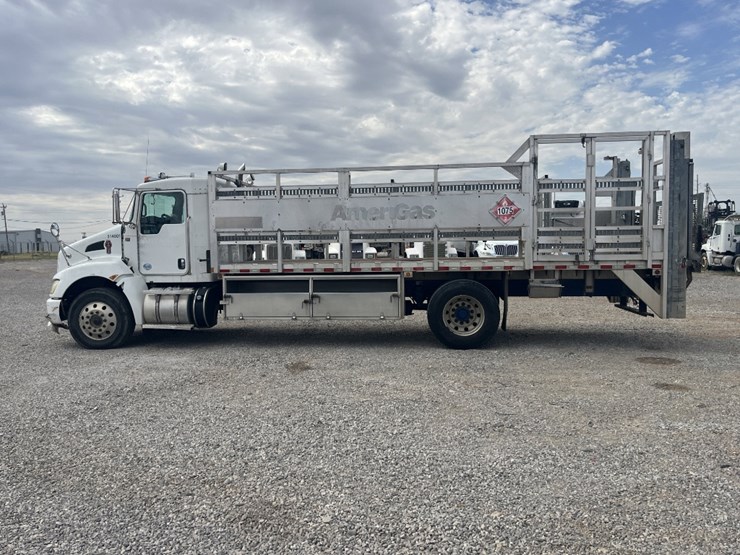 2014-kenworth-t370-image-8