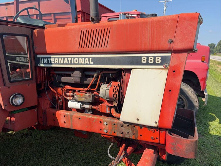 international-886-image-7
