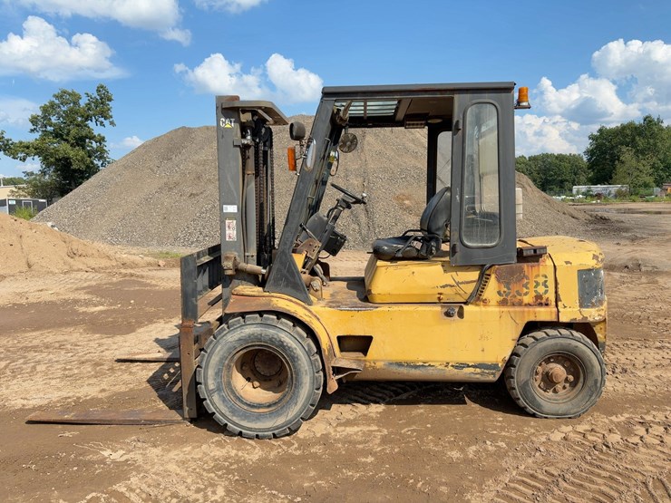 1998-caterpillar-dp40-image-2