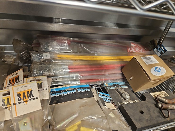 rolling-shelf-with-contents-image-7