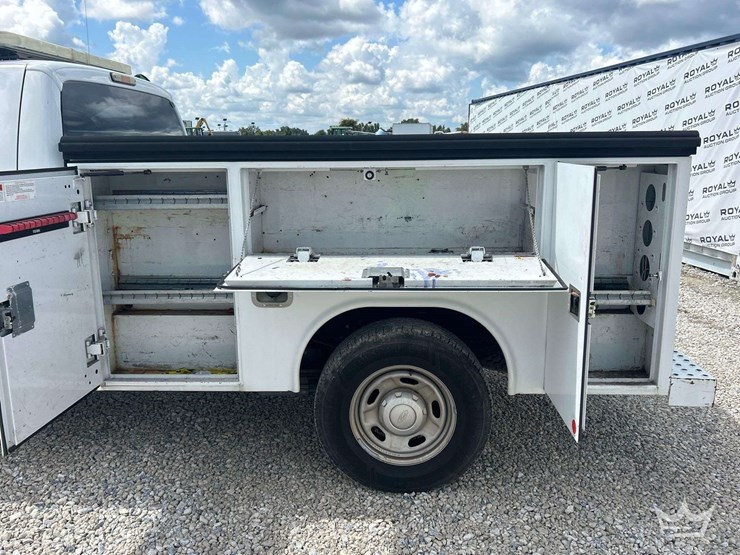 2016-ford-f250-image-11