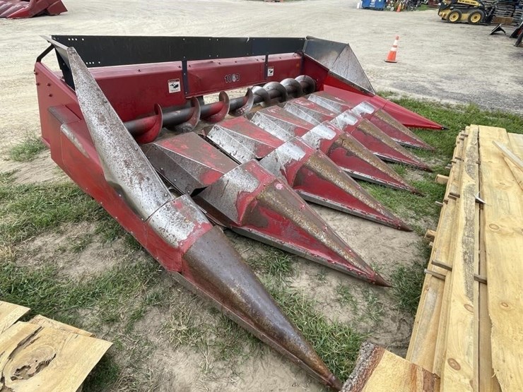 case-ih-1063-image-1