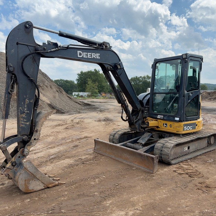 2018 DEERE 50G