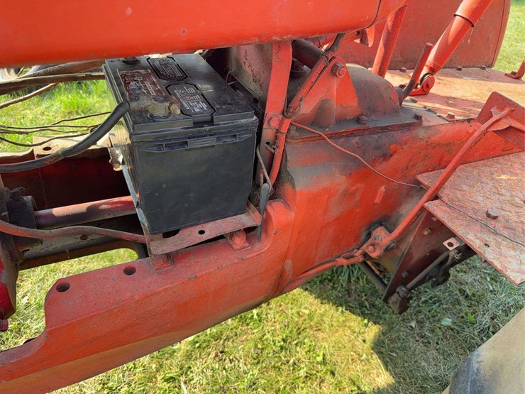 massey-ferguson-44-image-44