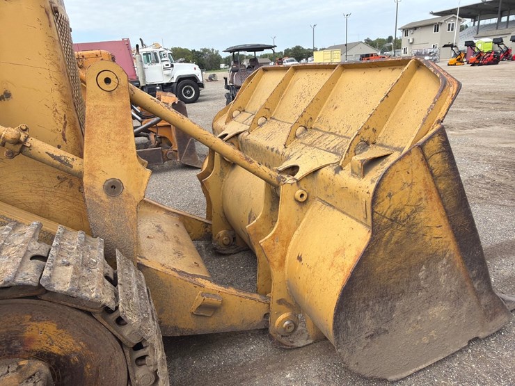 caterpillar-977-image-9