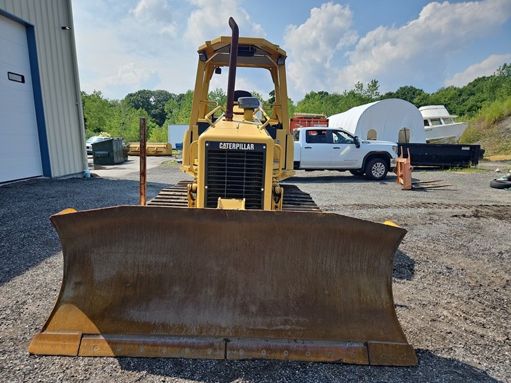 2006-caterpillar-d4g-xl-image-8