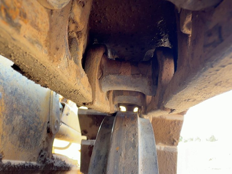2004-caterpillar-d5g-xl-image-18